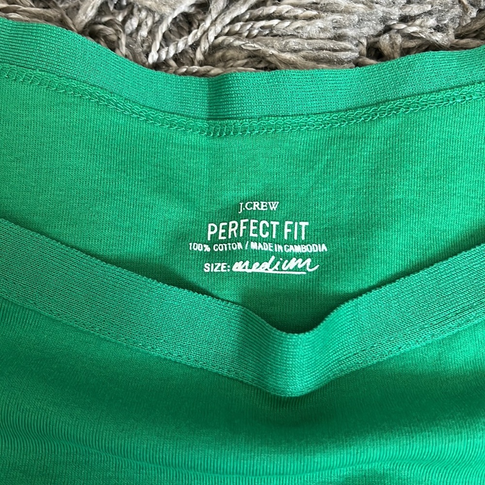 NEW‼️ JCREW PERFECT FIT TEE - Picture 3 of 4